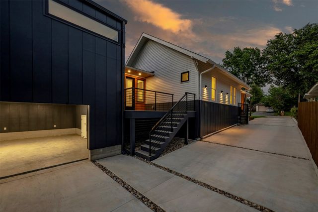 2716 College Avenue, Fort Worth, TX 76110