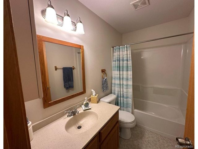 2992 9th Pl Ct SW, Loveland, CO 80537