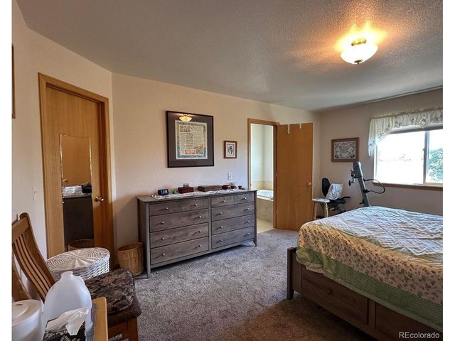 2992 9th Pl Ct SW, Loveland, CO 80537