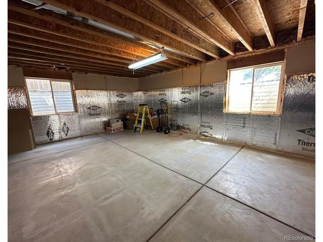 2992 9th Pl Ct SW, Loveland, CO 80537