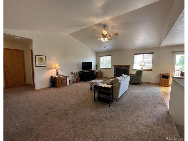 2992 9th Pl Ct SW, Loveland, CO 80537