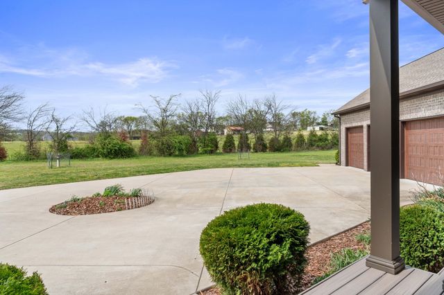 989 Franklin Rd, Gallatin, TN 37066