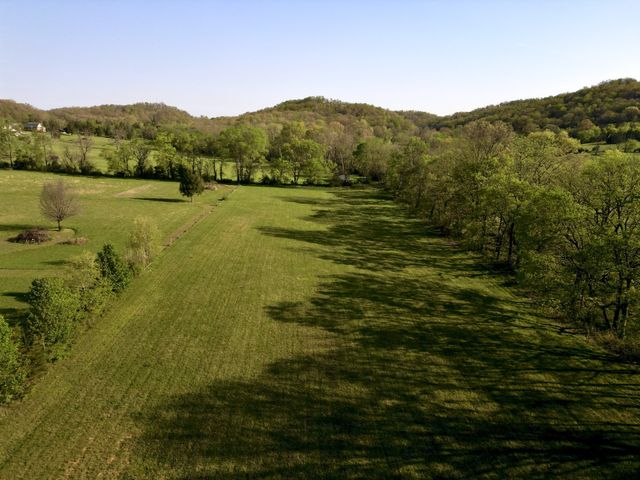 989 Franklin Rd, Gallatin, TN 37066