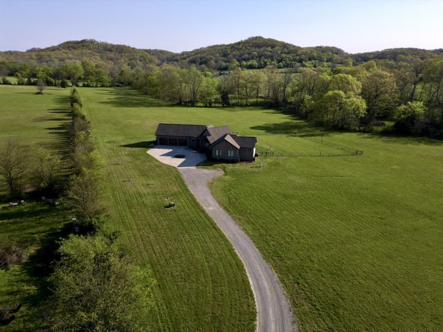 989 Franklin Rd, Gallatin, TN 37066