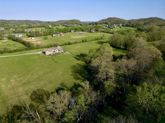 989 Franklin Rd, Gallatin, TN 37066
