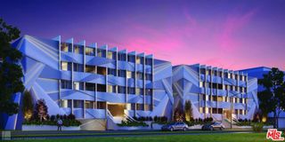 137 S Maple Drive 102, Beverly Hills, CA 90212