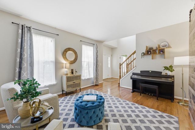 14889 GREENHILL CROSSING DR, Haymarket, VA 20169