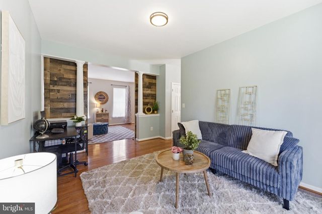14889 GREENHILL CROSSING DR, Haymarket, VA 20169