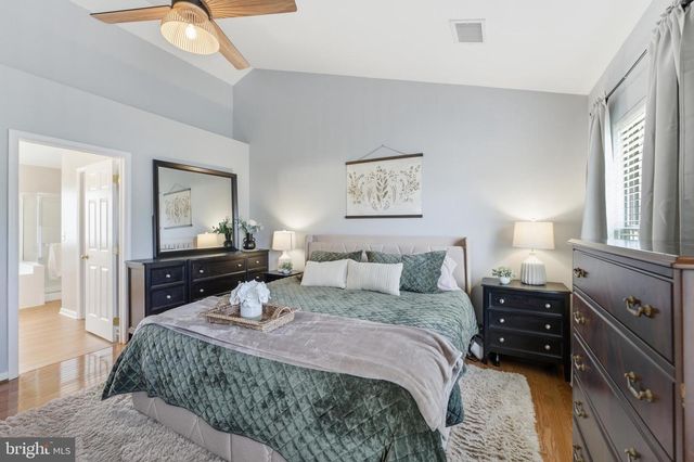 14889 GREENHILL CROSSING DR, Haymarket, VA 20169