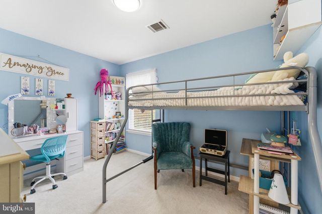 14889 GREENHILL CROSSING DR, Haymarket, VA 20169