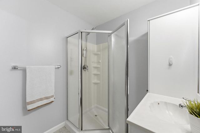 14889 GREENHILL CROSSING DR, Haymarket, VA 20169