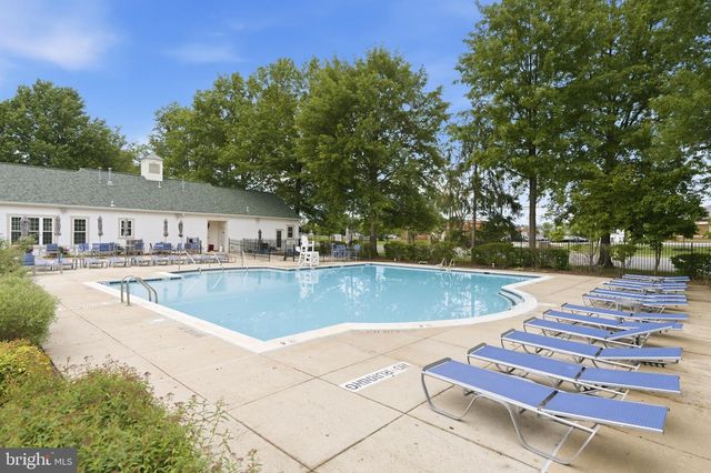 14889 GREENHILL CROSSING DR, Haymarket, VA 20169