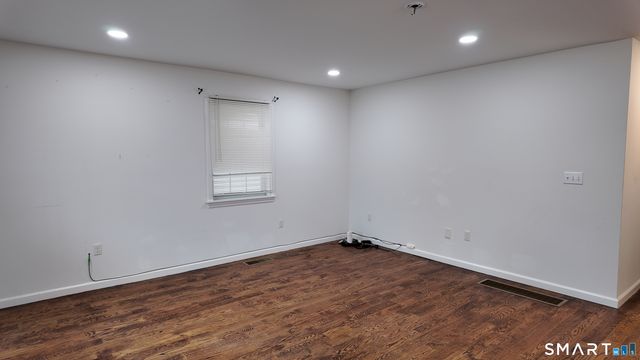 1257 Howard Avenue, Bridgeport, CT 06605