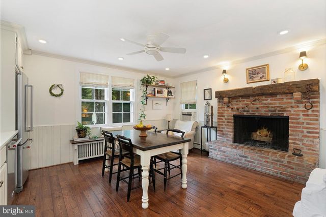 805 WARREN RD, Cockeysville, MD 21030