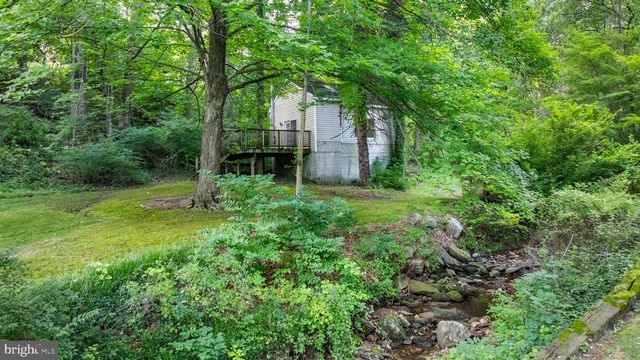 805 WARREN RD, Cockeysville, MD 21030