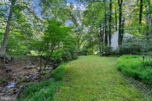 805 WARREN RD, Cockeysville, MD 21030