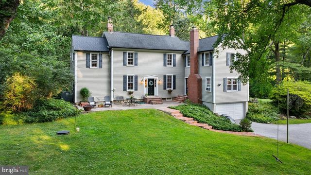 805 WARREN RD, Cockeysville, MD 21030