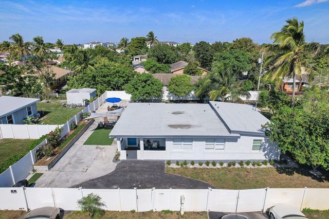 2629 SW 6th Court, Fort Lauderdale, FL 33312