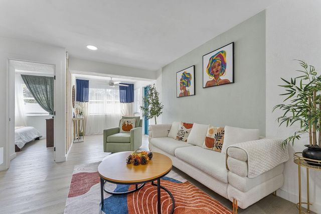 2629 SW 6th Court, Fort Lauderdale, FL 33312