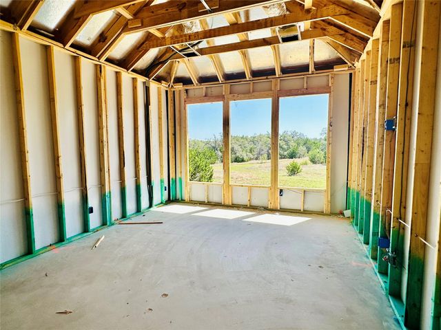 775 Sage Thrasher CIR, Dripping Springs, TX 78620