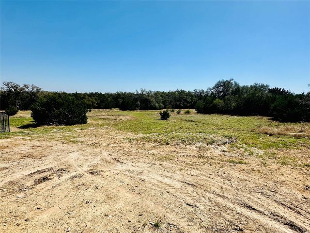 775 Sage Thrasher CIR, Dripping Springs, TX 78620