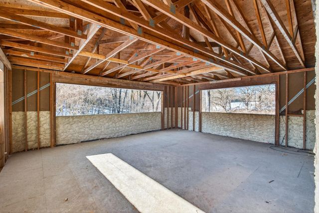 2803 Loop Road S, Burnsville, MN 55306