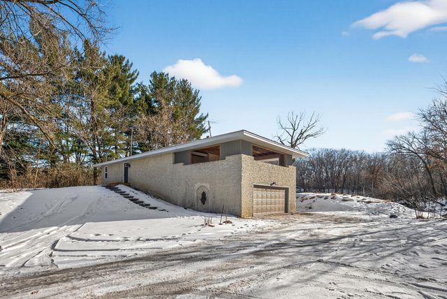 2803 Loop Road S, Burnsville, MN 55306