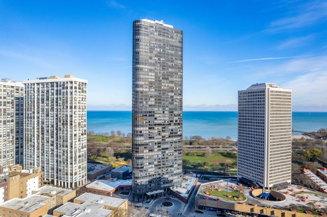 5415 N SHERIDAN Road 2203, Chicago, IL 60640