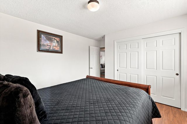 3032 Cochiti Street NE, Rio Rancho, NM 87144