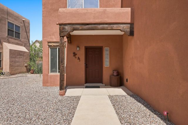 3032 Cochiti Street NE, Rio Rancho, NM 87144