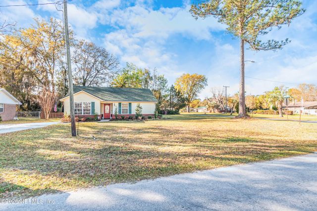 288 W OHIO Avenue, Macclenny, FL 32063