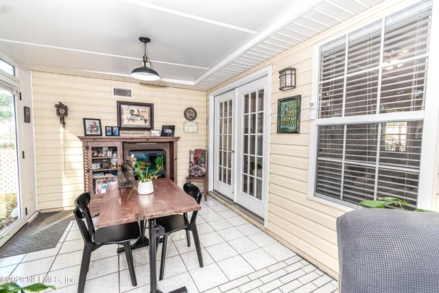 288 W OHIO Avenue, Macclenny, FL 32063