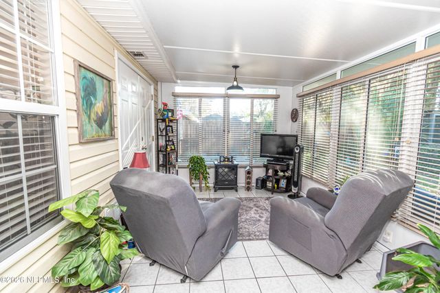 288 W OHIO Avenue, Macclenny, FL 32063