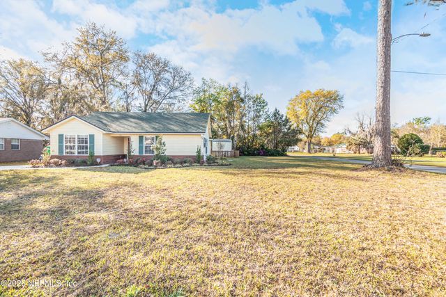 288 W OHIO Avenue, Macclenny, FL 32063