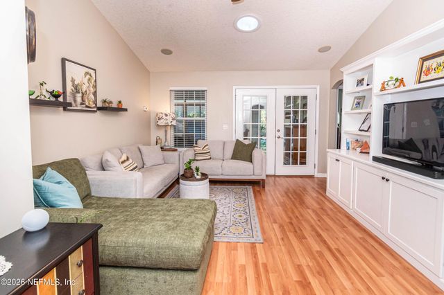 288 W OHIO Avenue, Macclenny, FL 32063