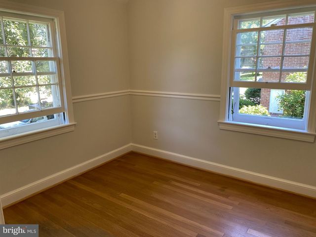 5516 GLENWOOD RD, Bethesda, MD 20817