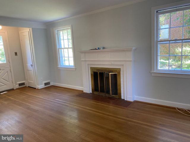 5516 GLENWOOD RD, Bethesda, MD 20817