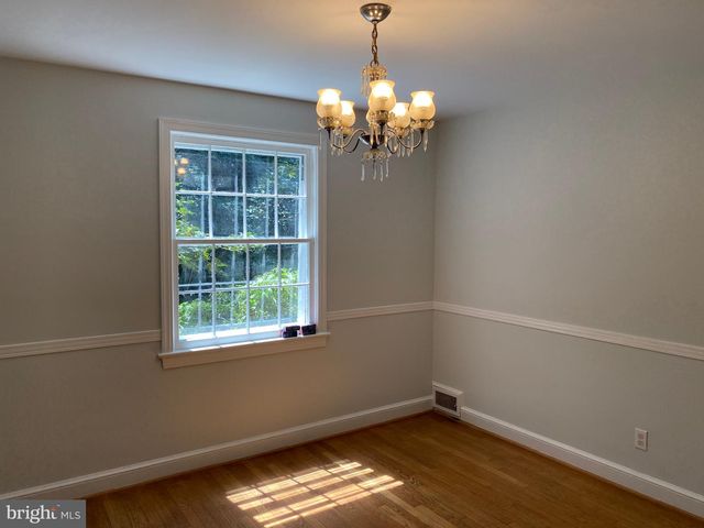 5516 GLENWOOD RD, Bethesda, MD 20817