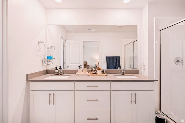 693 S GRANT LN, North Salt Lake, UT 84054