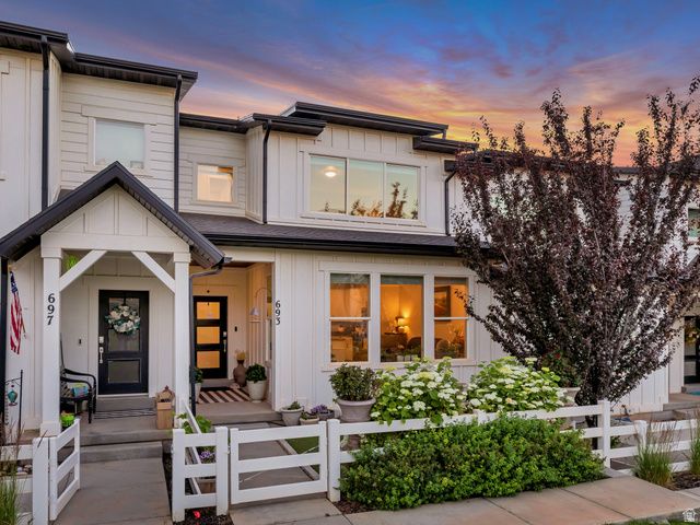 693 S GRANT LN, North Salt Lake, UT 84054