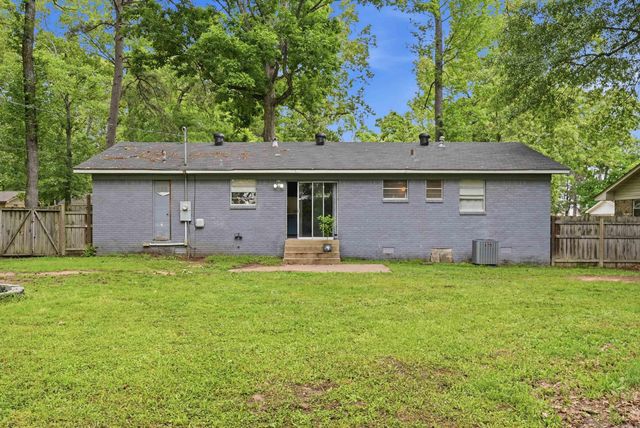 905 Stirrup Place, Jacksonville, AR 72076