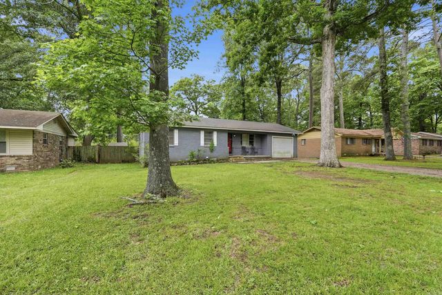 905 Stirrup Place, Jacksonville, AR 72076