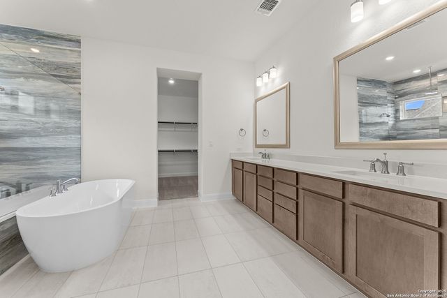 238 Christian, Castroville, TX 78009