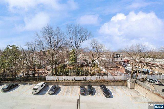 277 Prospect Avenue 4A, Hackensack, NJ 07601