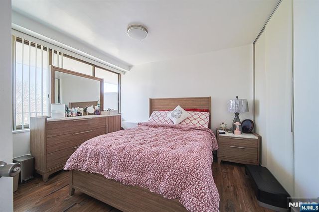 277 Prospect Avenue 4A, Hackensack, NJ 07601