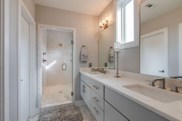 2815 W Kirkwood Ave Unit B, Nashville, TN 37204