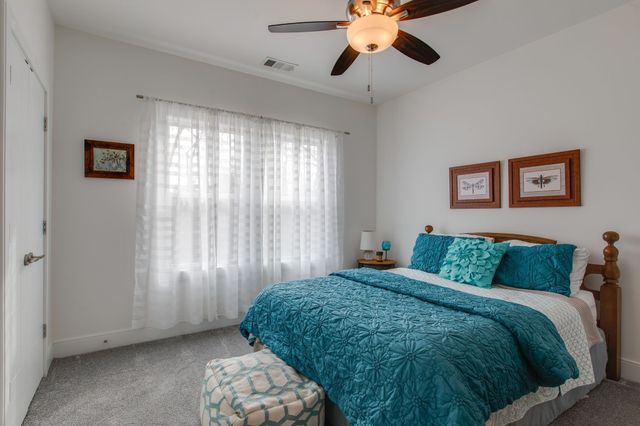 2815 W Kirkwood Ave Unit B, Nashville, TN 37204