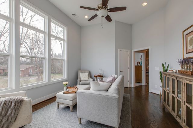 2815 W Kirkwood Ave Unit B, Nashville, TN 37204