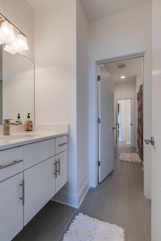 2815 W Kirkwood Ave Unit B, Nashville, TN 37204