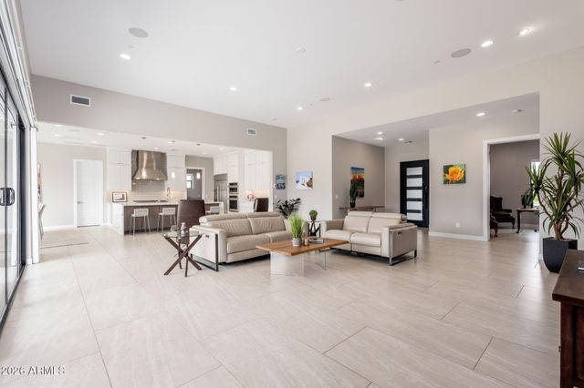 13017 E CHAMA Road, Scottsdale, AZ 85255
